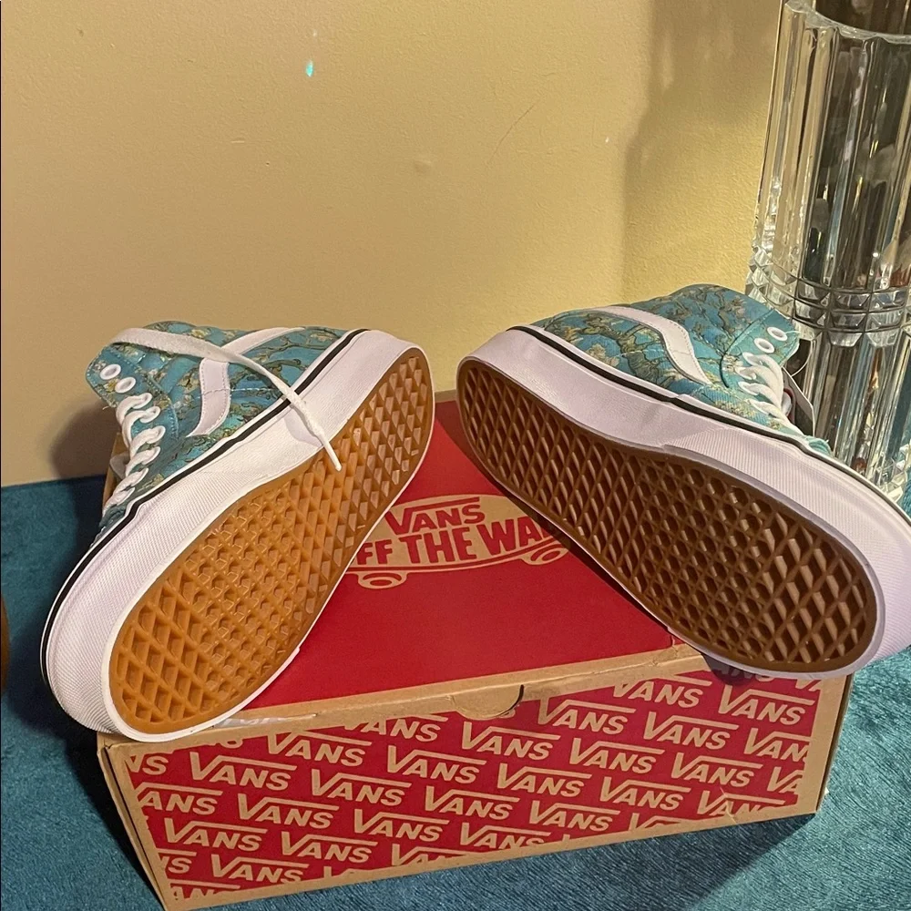NEW IN BOX 🎨 Van Gogh “Almond Blossom” Vans SK8-Hi - Picture 5 of 8